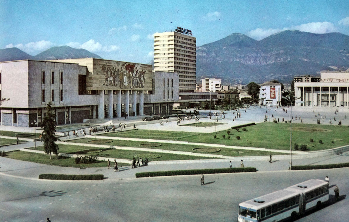 Skanderbeg Square in 1980s